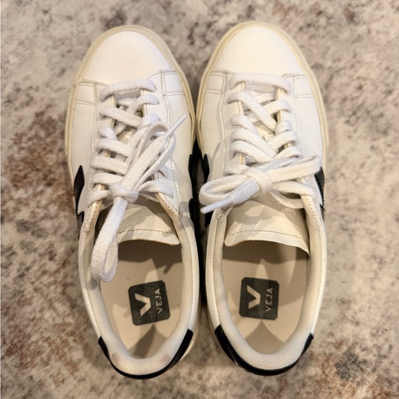 Veja Campo White and Black Leather Sneakers - Picture 5 of 8